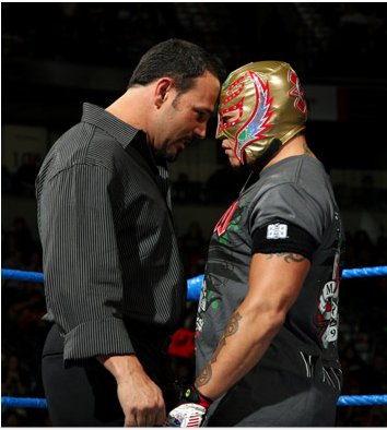 chavo-guerrero-rey-mysterio.jpg