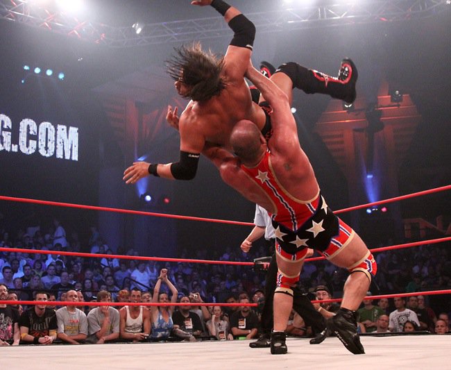 Kurt Angle vs Kazarian.jpg